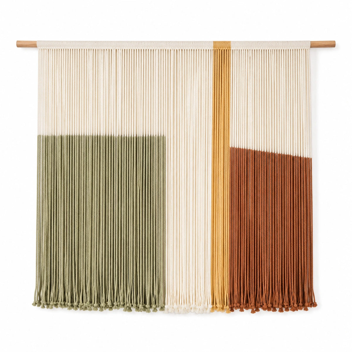 Makramee Wandbehang 110 cm x 100 cm aus Baumwollkordel in Creme Grün Senfgelb Braun mit Holzstab